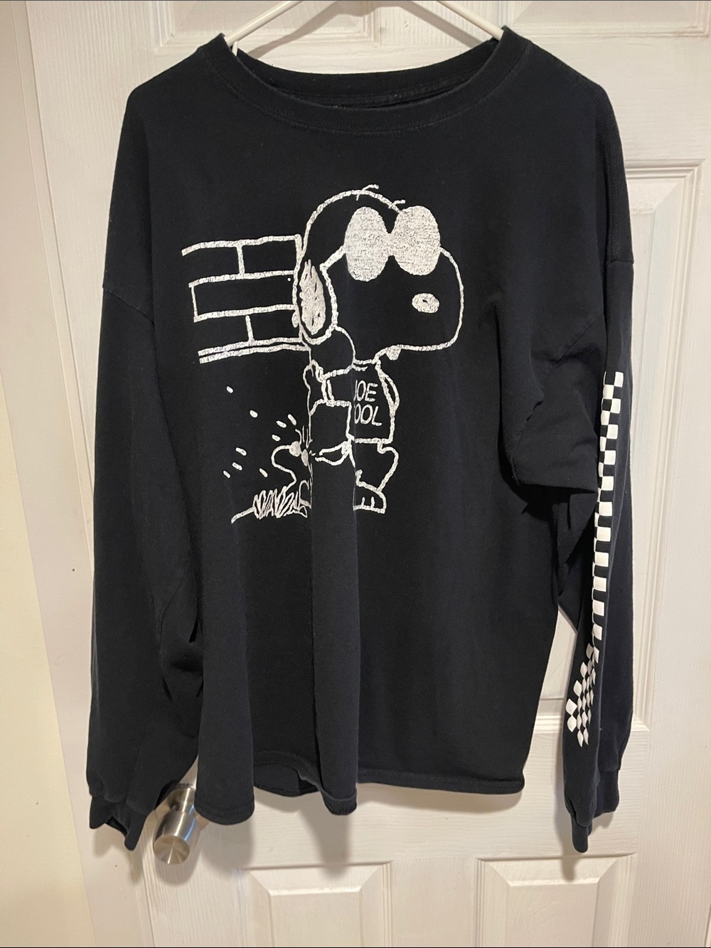 Graphic Snoopy Long-Sleeve Tee